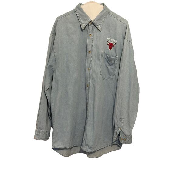 VTG Pro Edge Mens XL Chicago Bulls Basketball Denim Blue Jean Button Down Shirt - Picture 1 of 6